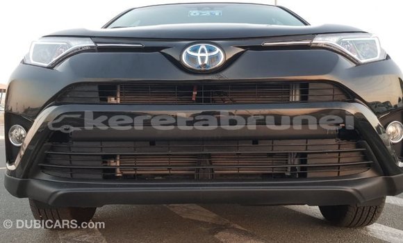 Buy Import Toyota HiAce Black Truck in Import - Dubai in Belait Buy Import Toyota HiAce Black Truck in Import - Dubai in Belait