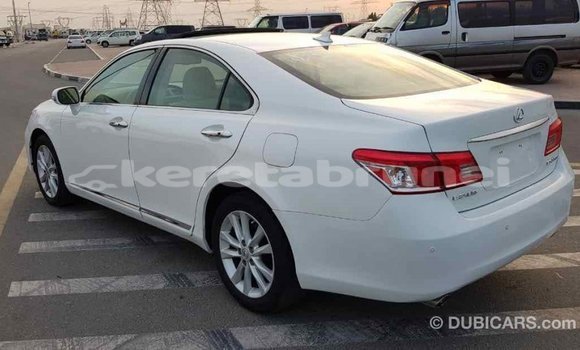 Buy Import Lexus ES White Car in Import - Dubai in Belait Buy Import Lexus ES White Car in Import - Dubai in Belait