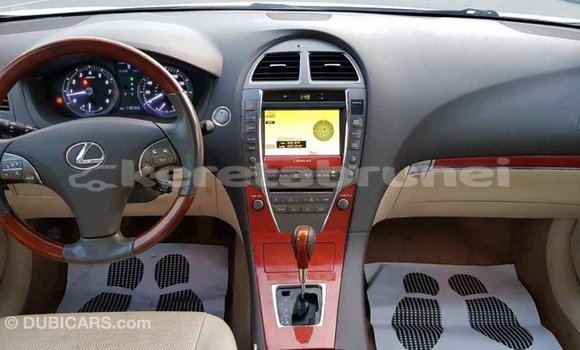 Buy Import Lexus ES White Car in Import - Dubai in Belait Buy Import Lexus ES White Car in Import - Dubai in Belait