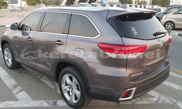 Buy Import Toyota Highlander Other Car in Import - Dubai in Belait Buy Import Toyota Highlander Other Car in Import - Dubai in Belait
