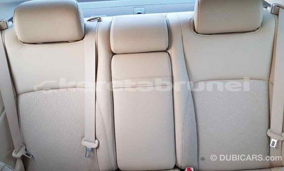 Buy Import Lexus ES White Car in Import - Dubai in Belait Buy Import Lexus ES White Car in Import - Dubai in Belait