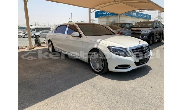 Buy Import Mercedes-Benz 190 White Car in Import - Dubai in Belait Buy Import Mercedes-Benz 190 White Car in Import - Dubai in Belait