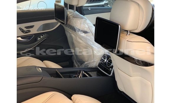 Buy Import Mercedes-Benz 190 White Car in Import - Dubai in Belait Buy Import Mercedes-Benz 190 White Car in Import - Dubai in Belait