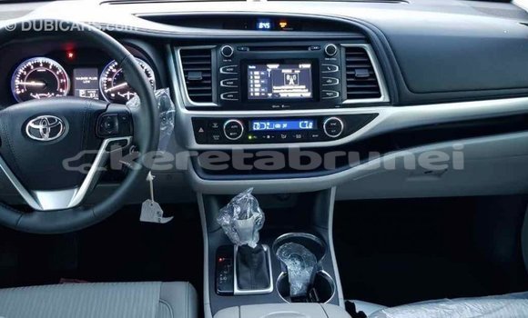 Buy Import Toyota Highlander Other Car in Import - Dubai in Belait Buy Import Toyota Highlander Other Car in Import - Dubai in Belait