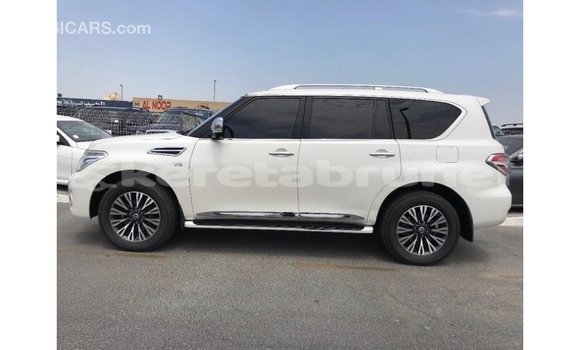 Buy Import Nissan Patrol White Car in Import - Dubai in Belait Buy Import Nissan Patrol White Car in Import - Dubai in Belait