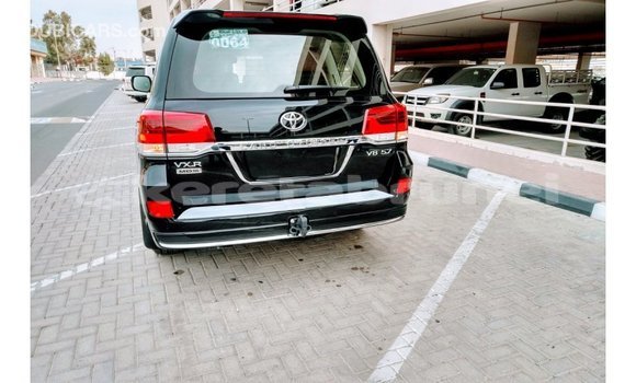 Buy Import Toyota Land Cruiser Black Car in Import - Dubai in Belait Buy Import Toyota Land Cruiser Black Car in Import - Dubai in Belait