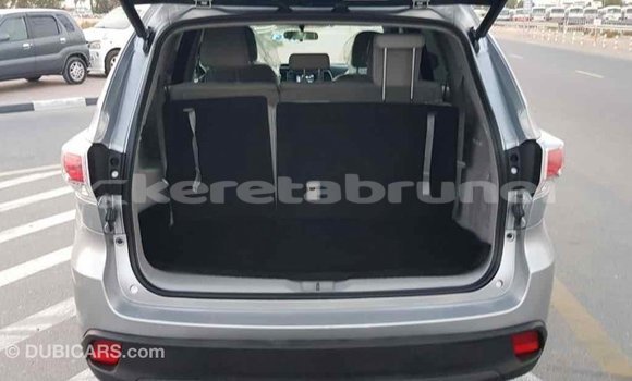 Buy Import Toyota Highlander Other Car in Import - Dubai in Belait Buy Import Toyota Highlander Other Car in Import - Dubai in Belait