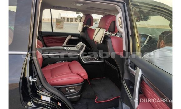 Buy Import Toyota Land Cruiser Black Car in Import - Dubai in Belait Buy Import Toyota Land Cruiser Black Car in Import - Dubai in Belait