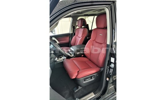 Buy Import Toyota Land Cruiser Black Car in Import - Dubai in Belait Buy Import Toyota Land Cruiser Black Car in Import - Dubai in Belait