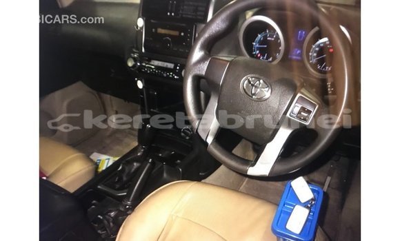 Buy Import Toyota Prado White Car in Import - Dubai in Belait Buy Import Toyota Prado White Car in Import - Dubai in Belait