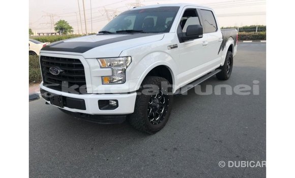 Buy Import Ford Club Wagon White Car in Import - Dubai in Belait Buy Import Ford Club Wagon White Car in Import - Dubai in Belait