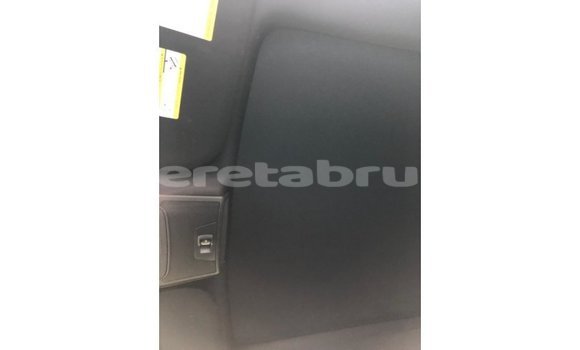 Buy Import Ford Club Wagon White Car in Import - Dubai in Belait Buy Import Ford Club Wagon White Car in Import - Dubai in Belait