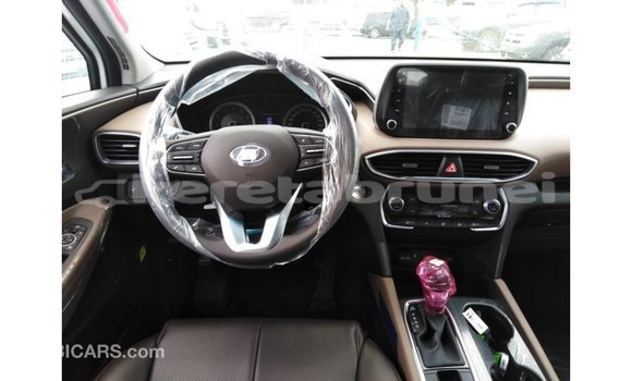 Buy Import Hyundai Santa Fe White Car in Import - Dubai in Belait Buy Import Hyundai Santa Fe White Car in Import - Dubai in Belait