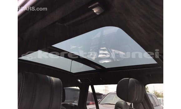 Buy Import Land Rover Range Rover Black Car in Import - Dubai in Belait Buy Import Land Rover Range Rover Black Car in Import - Dubai in Belait