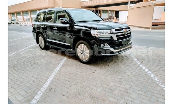 Buy Import Toyota Land Cruiser Black Car in Import - Dubai in Belait Buy Import Toyota Land Cruiser Black Car in Import - Dubai in Belait