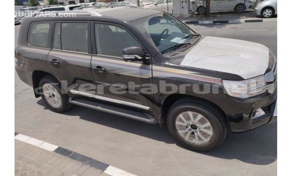 Buy Import Toyota Land Cruiser Other Car in Import - Dubai in Belait Buy Import Toyota Land Cruiser Other Car in Import - Dubai in Belait