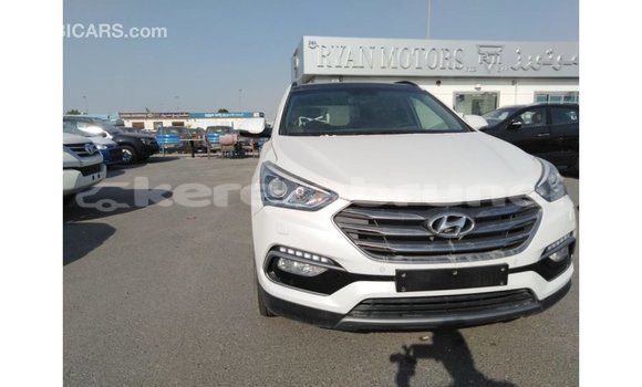 Buy Import Hyundai Santa Fe White Car in Import - Dubai in Belait Buy Import Hyundai Santa Fe White Car in Import - Dubai in Belait