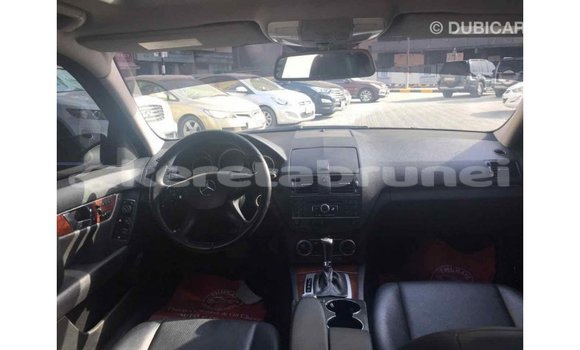 Buy Import Mercedes-Benz 190 (W201) Black Car in Import - Dubai in Belait Buy Import Mercedes-Benz 190 (W201) Black Car in Import - Dubai in Belait