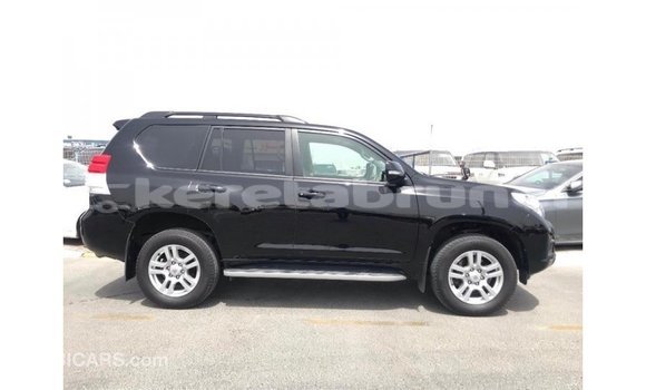 Buy Import Toyota Land Cruiser Black Car in Import - Dubai in Belait Buy Import Toyota Land Cruiser Black Car in Import - Dubai in Belait
