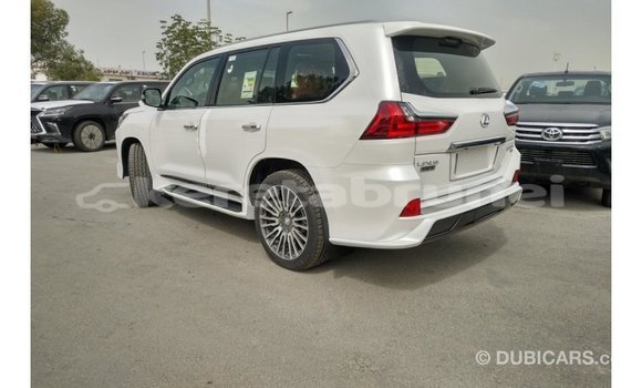 Buy Import Lexus LX White Car in Import - Dubai in Belait Buy Import Lexus LX White Car in Import - Dubai in Belait