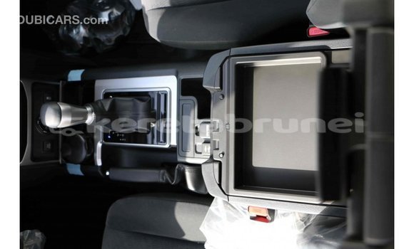 Buy Import Toyota Prado White Car in Import - Dubai in Belait Buy Import Toyota Prado White Car in Import - Dubai in Belait