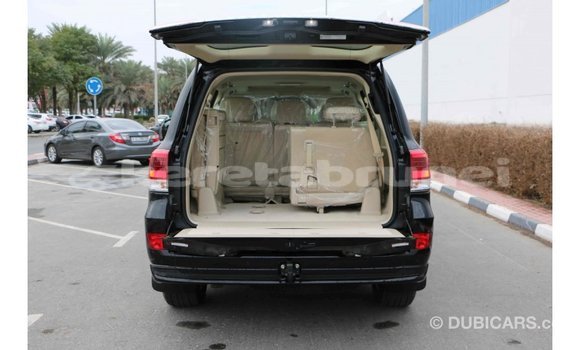 Buy Import Toyota Land Cruiser Black Car in Import - Dubai in Belait Buy Import Toyota Land Cruiser Black Car in Import - Dubai in Belait