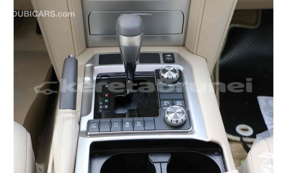 Buy Import Toyota Land Cruiser Black Car in Import - Dubai in Belait Buy Import Toyota Land Cruiser Black Car in Import - Dubai in Belait