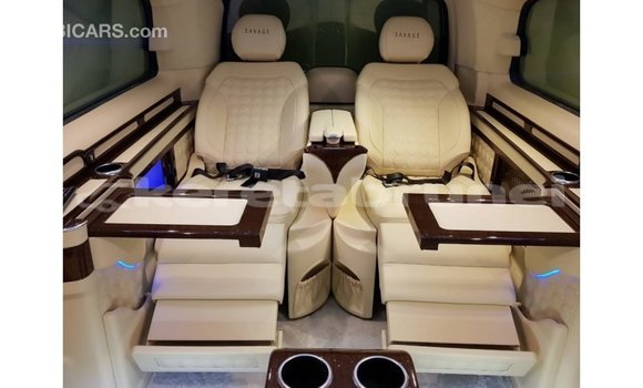 Buy Import Mercedes-Benz 250 Black Car in Import - Dubai in Belait Buy Import Mercedes-Benz 250 Black Car in Import - Dubai in Belait