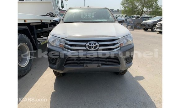 Buy Import Toyota Hilux Other Car in Import - Dubai in Belait Buy Import Toyota Hilux Other Car in Import - Dubai in Belait