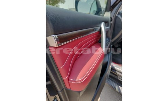 Buy Import Toyota Land Cruiser Black Car in Import - Dubai in Belait Buy Import Toyota Land Cruiser Black Car in Import - Dubai in Belait