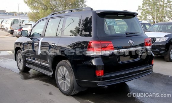 Buy Import Toyota Land Cruiser Black Car in Import - Dubai in Belait Buy Import Toyota Land Cruiser Black Car in Import - Dubai in Belait