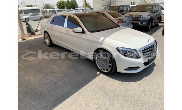 Buy Import Mercedes-Benz 190 White Car in Import - Dubai in Belait Buy Import Mercedes-Benz 190 White Car in Import - Dubai in Belait