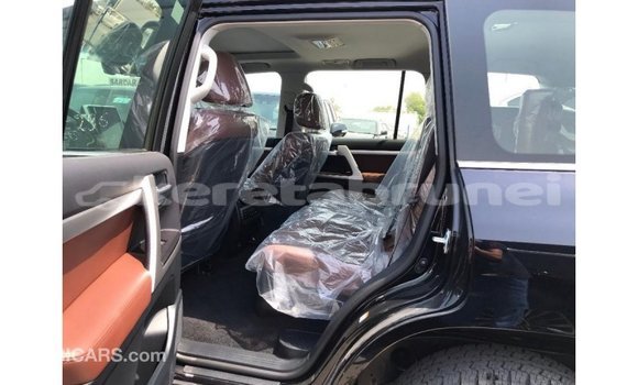 Buy Import Toyota Land Cruiser Black Car in Import - Dubai in Belait Buy Import Toyota Land Cruiser Black Car in Import - Dubai in Belait