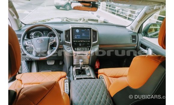 Buy Import Toyota Land Cruiser Black Car in Import - Dubai in Belait Buy Import Toyota Land Cruiser Black Car in Import - Dubai in Belait