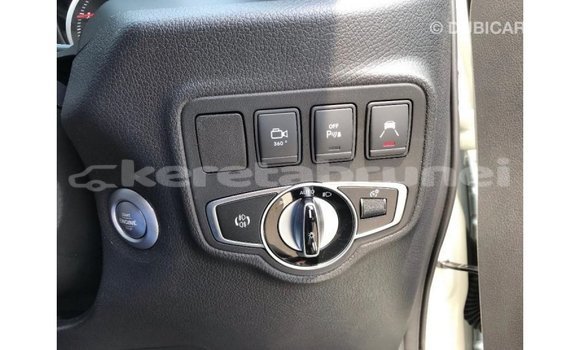 Buy Import Mercedes-Benz 250 White Car in Import - Dubai in Belait Buy Import Mercedes-Benz 250 White Car in Import - Dubai in Belait