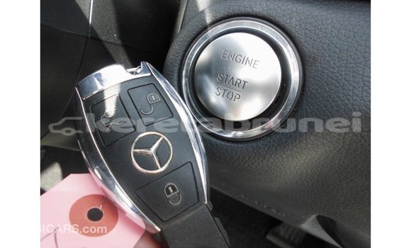 Buy Import Mercedes-Benz 190 White Car in Import - Dubai in Belait Buy Import Mercedes-Benz 190 White Car in Import - Dubai in Belait