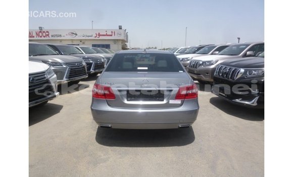 Buy Import Mercedes-Benz 250 Other Car in Import - Dubai in Belait Buy Import Mercedes-Benz 250 Other Car in Import - Dubai in Belait