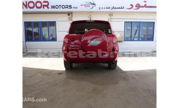 Buy Import Toyota HiAce Red Truck in Import - Dubai in Belait Buy Import Toyota HiAce Red Truck in Import - Dubai in Belait