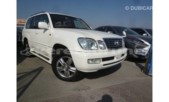 Buy Import Toyota Land Cruiser White Car in Import - Dubai in Belait Buy Import Toyota Land Cruiser White Car in Import - Dubai in Belait