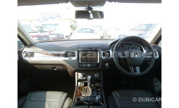 Buy Import Volkswagen Touareg Brown Car in Import - Dubai in Belait Buy Import Volkswagen Touareg Brown Car in Import - Dubai in Belait