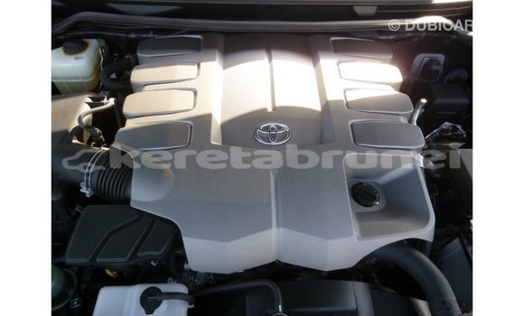 Buy Import Toyota Land Cruiser Black Car in Import - Dubai in Belait Buy Import Toyota Land Cruiser Black Car in Import - Dubai in Belait