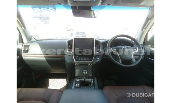 Buy Import Toyota Land Cruiser Other Car in Import - Dubai in Belait Buy Import Toyota Land Cruiser Other Car in Import - Dubai in Belait