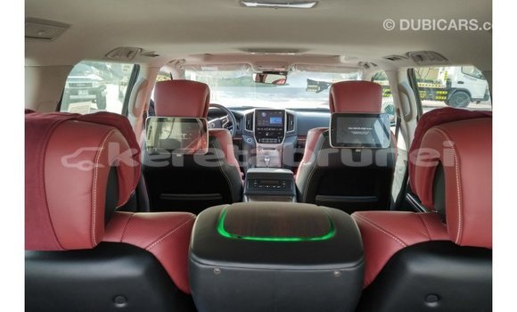 Buy Import Toyota Land Cruiser Black Car in Import - Dubai in Belait Buy Import Toyota Land Cruiser Black Car in Import - Dubai in Belait