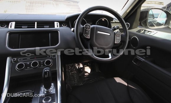 Buy Import Land Rover Range Rover Black Car in Import - Dubai in Belait Buy Import Land Rover Range Rover Black Car in Import - Dubai in Belait