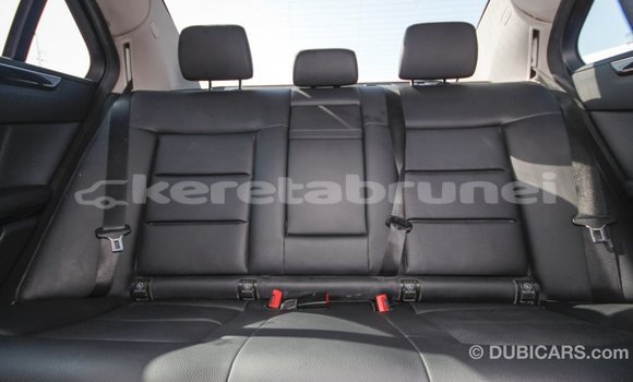 Buy Import Mercedes-Benz 200 White Car in Import - Dubai in Belait Buy Import Mercedes-Benz 200 White Car in Import - Dubai in Belait