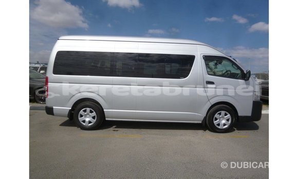 Buy Import Toyota Hiace Other Car in Import - Dubai in Belait Buy Import Toyota Hiace Other Car in Import - Dubai in Belait