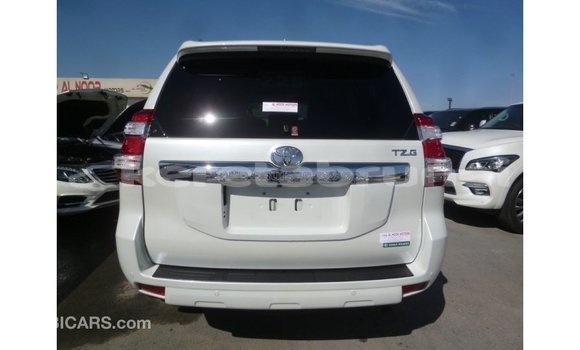 Buy Import Toyota Prado White Car in Import - Dubai in Belait Buy Import Toyota Prado White Car in Import - Dubai in Belait
