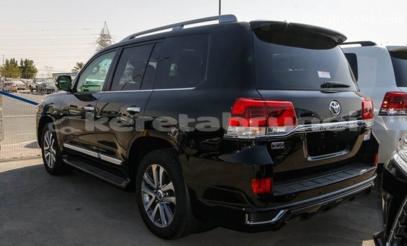 Buy Import Toyota Land Cruiser Black Car in Import - Dubai in Belait Buy Import Toyota Land Cruiser Black Car in Import - Dubai in Belait