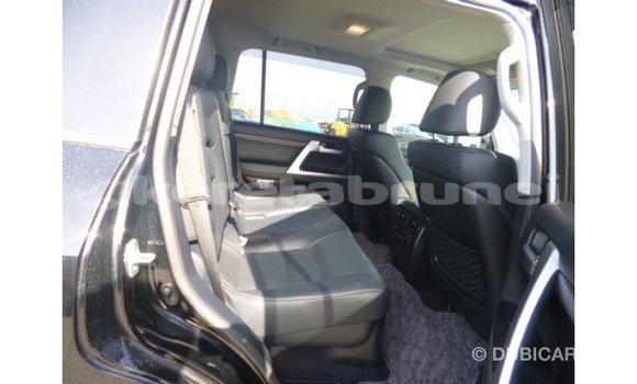 Buy Import Toyota Land Cruiser Black Car in Import - Dubai in Belait Buy Import Toyota Land Cruiser Black Car in Import - Dubai in Belait