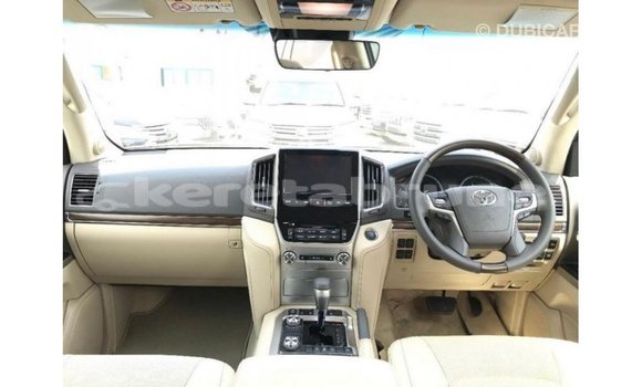 Buy Import Toyota Land Cruiser Black Car in Import - Dubai in Belait Buy Import Toyota Land Cruiser Black Car in Import - Dubai in Belait